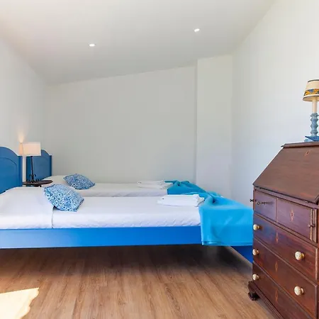 B48 - Olive Tree Street 2 Bed Appartamento Lagos