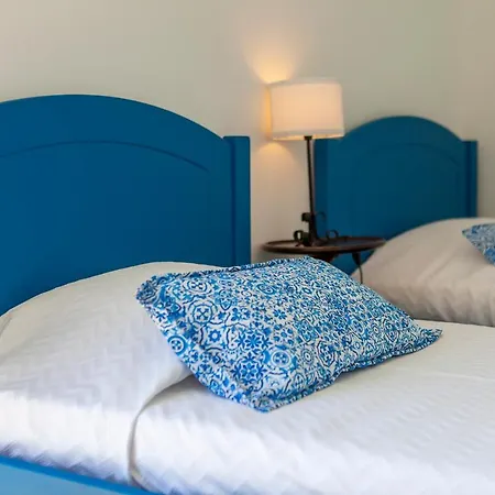 B48 - Olive Tree Street 2 Bed * لاغوس