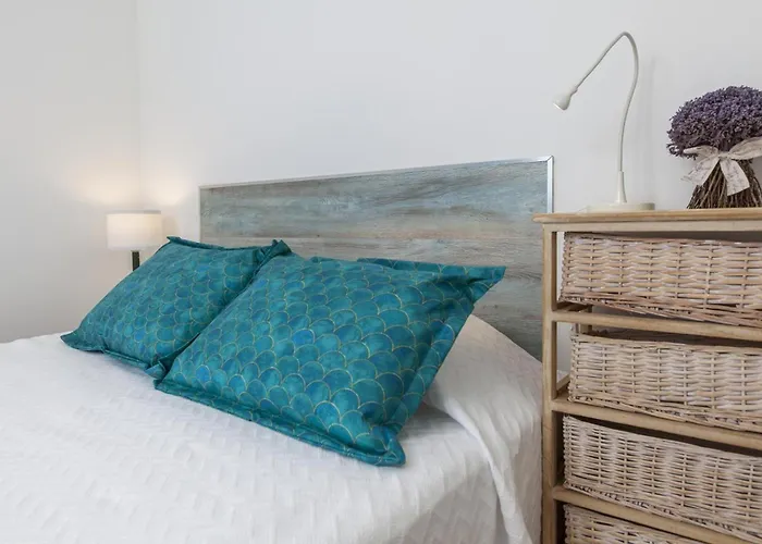 B48 - Olive Tree Street 2 Bed 아파트 라고스