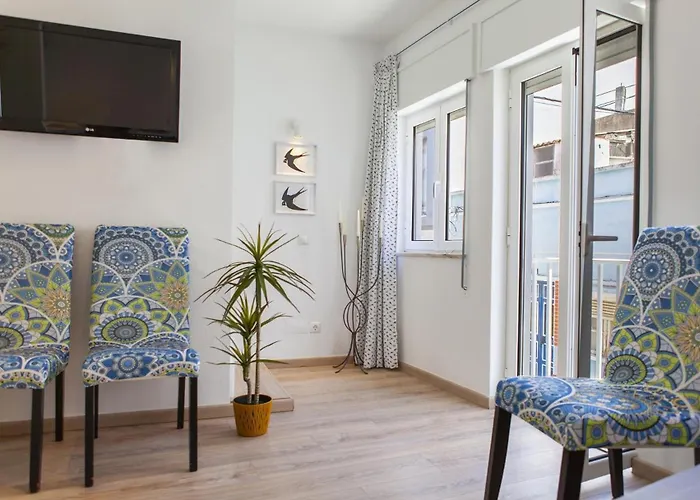 B48 - Olive Tree Street 2 Bed