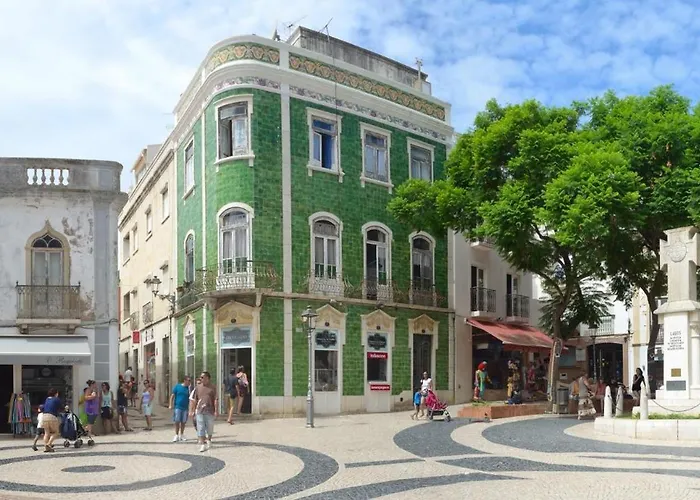 B48 - Olive Tree Street 2 Bed