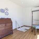 B48 - Olive Tree Street 2 Bed *