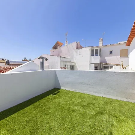 B48 - Olive Tree Street 2 Bed