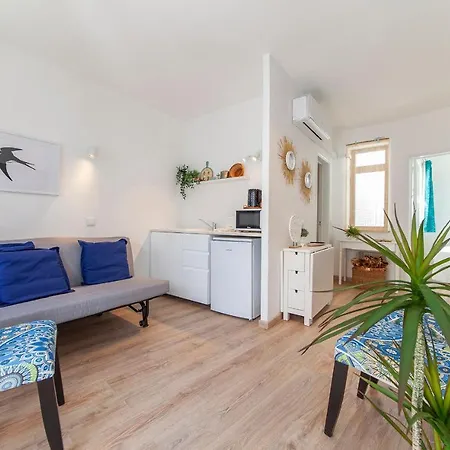 Apartament B48 - Olive Tree Street 2 Bed *